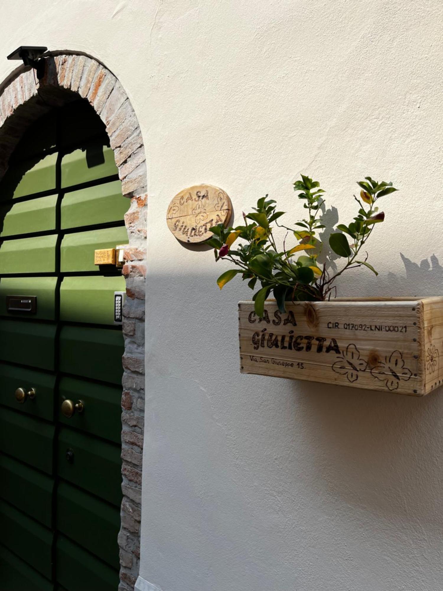 Casa Giulietta - Lonato Del Garda Daire Dış mekan fotoğraf