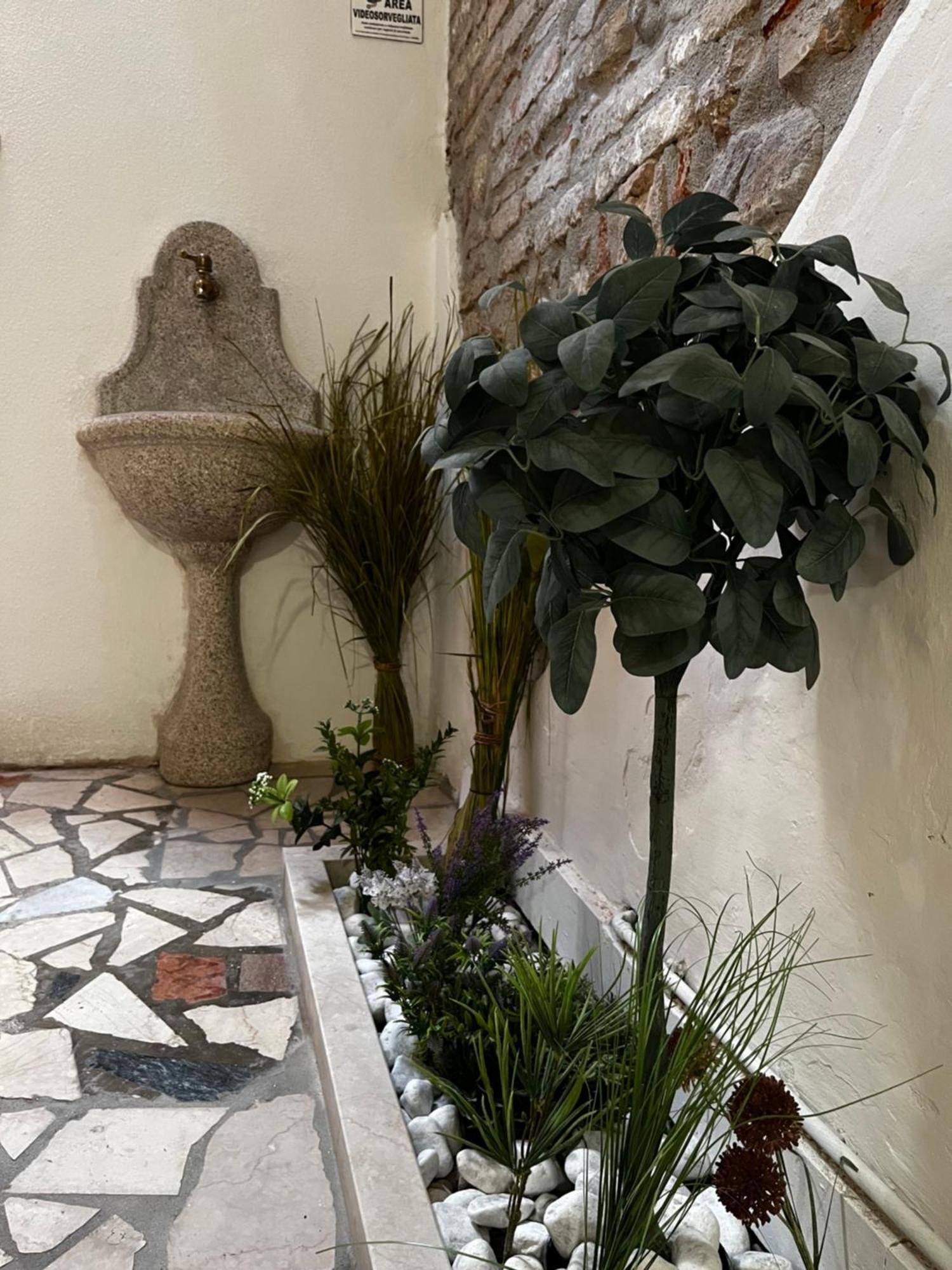Casa Giulietta - Lonato Del Garda Daire Dış mekan fotoğraf